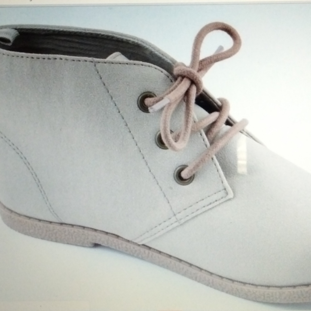 Gymboree NWOT Boys boots